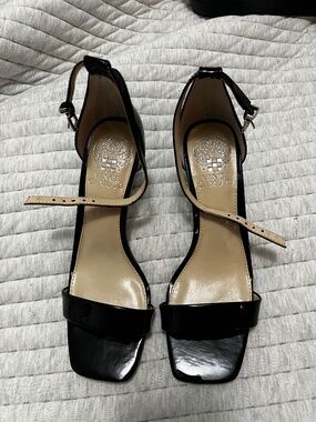 Vince Camaro heels